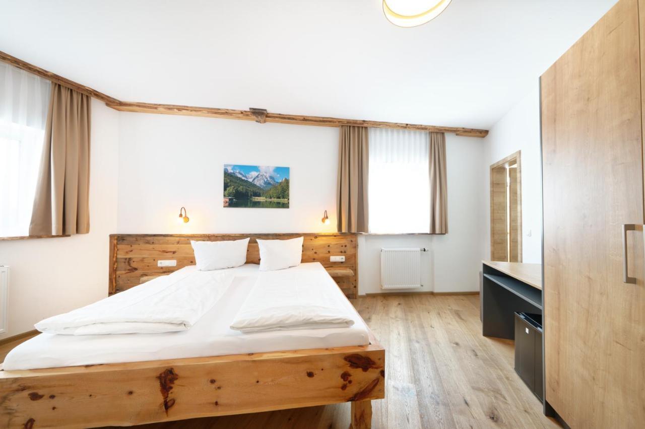 Hotel garni Alpengruss Garmisch-Partenkirchen Bagian luar foto