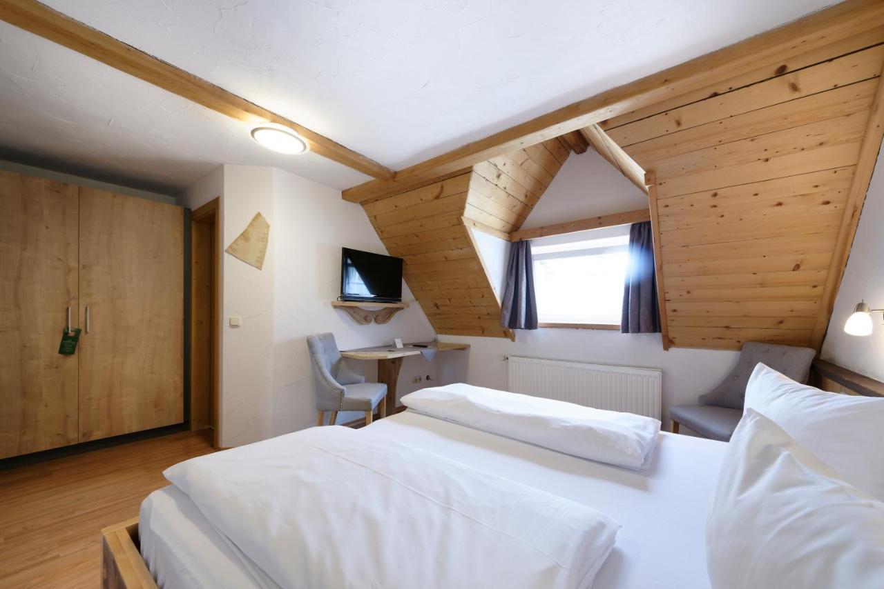 Hotel garni Alpengruss Garmisch-Partenkirchen Bagian luar foto
