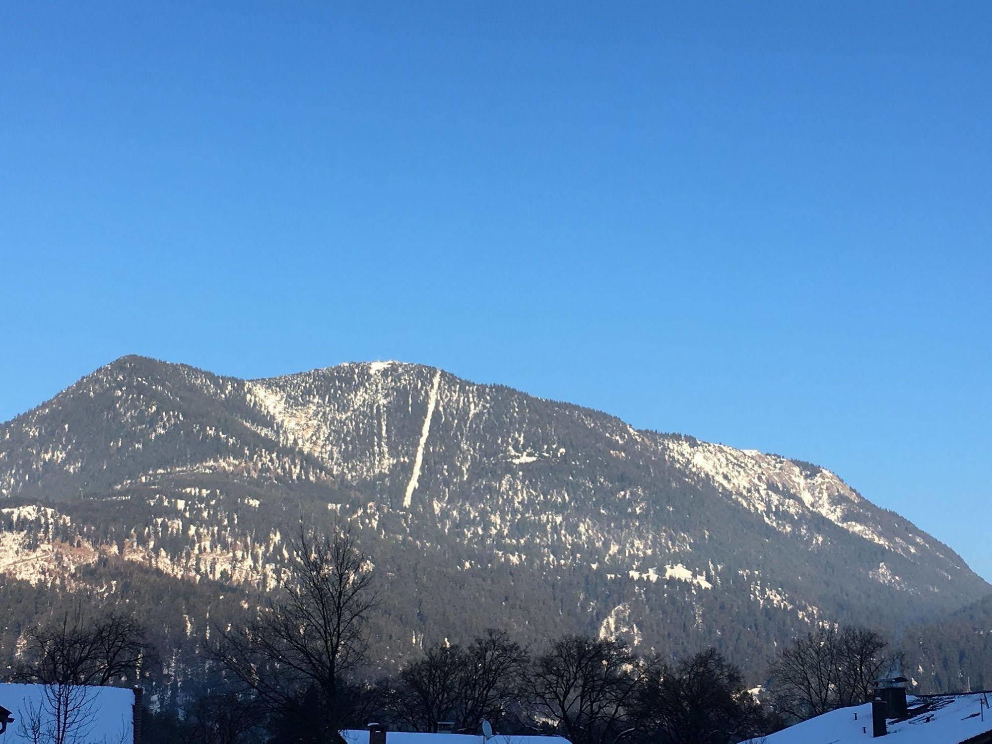 Hotel garni Alpengruss Garmisch-Partenkirchen Bagian luar foto